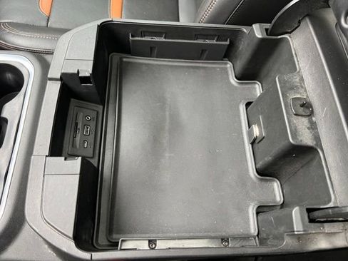 Used 2020 GMC Sierra 1500 AT4 w/ AT4 Premium Package image 22