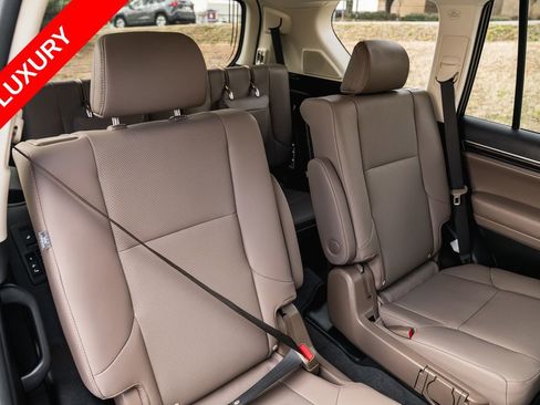 Used 2023 Lexus GX 460 Premium AWD/4WD image 29