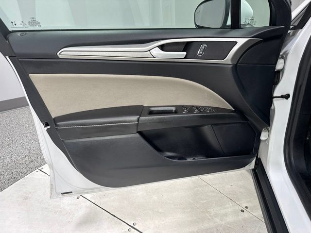 Used 2020 Ford Fusion S FWD image 8