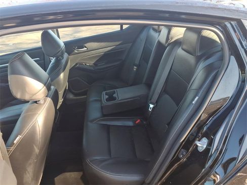 Used 2023 Nissan Altima 2.5 SL image 29