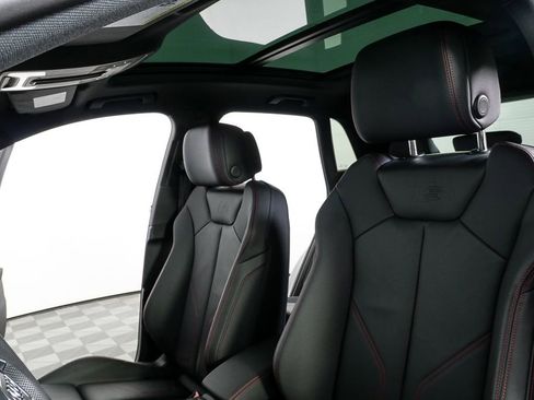 Used 2025 Audi Q3 2.0T Premium Plus w/ Premium Plus Package image 5