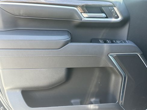 New 2026 Chevrolet Silverado 1500 RST w/ LPO, Dark Essentials Package AWD/4WD image 10