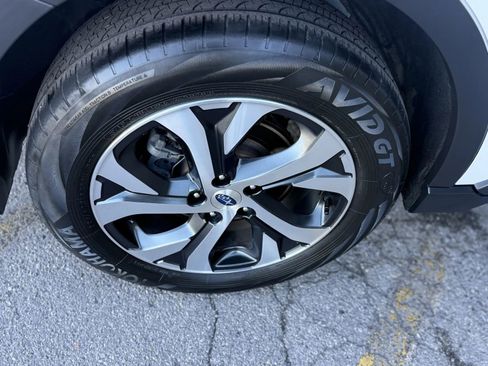 Used 2022 Subaru Outback Touring w/ Popular Package #2 image 42