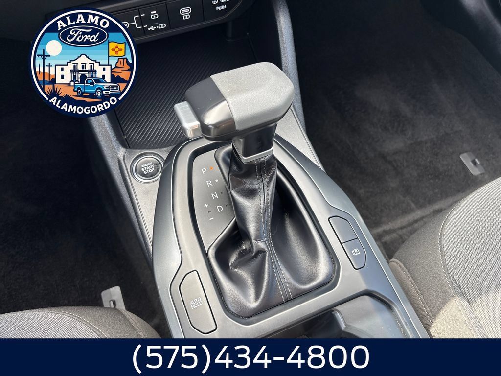 Used 2025 Kia K4 FWD image 24
