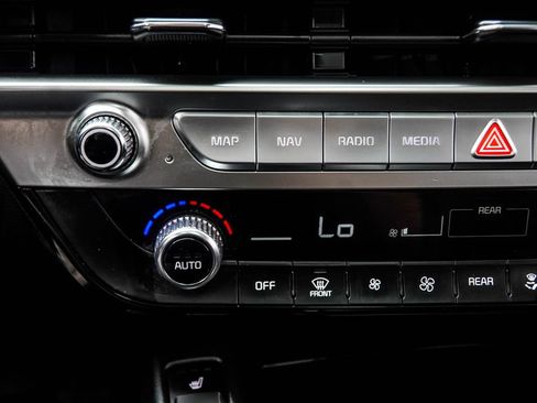 Used 2023 Kia Telluride S w/ S Sunroof Package FWD image 37