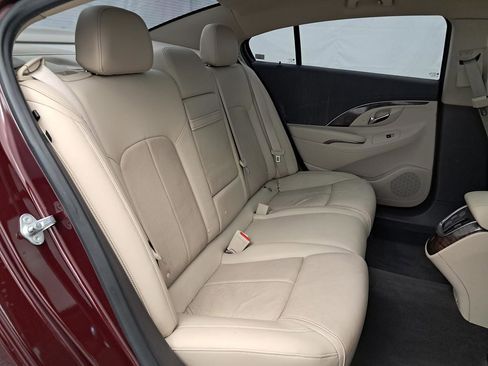 Used 2015 Buick LaCrosse Premium image 21