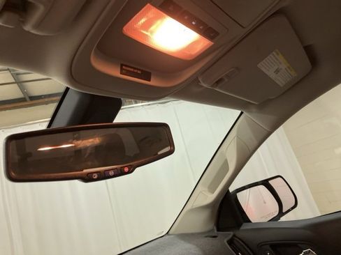 Used 2018 Chevrolet Colorado LT w/ LT Convenience Package image 19