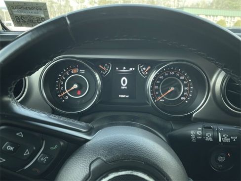 Used 2020 Jeep Wrangler Unlimited Sport S image 10