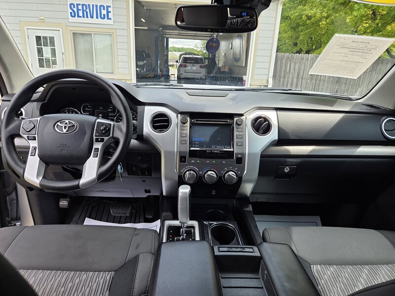 Used 2018 Toyota Tundra SR5 w/ SR5 Upgrade Package RWD image 12