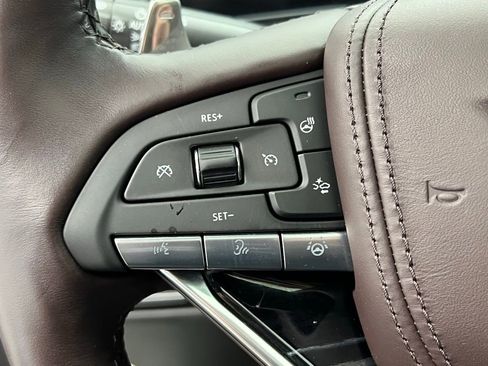 Used 2023 Cadillac Escalade V w/ LPO, Floor Liner Package image 22