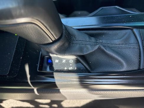 Used 2025 Toyota Camry SE w/ Multimedia Upgrade Package image 34