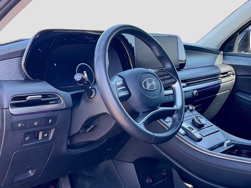Used 2024 Hyundai Palisade Limited AWD/4WD image 9