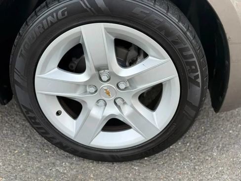 Used 2010 Chevrolet Malibu LS FWD image 21