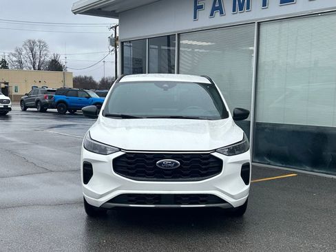 Used 2023 Ford Escape ST-Line w/ Tech Pack #1 image 2