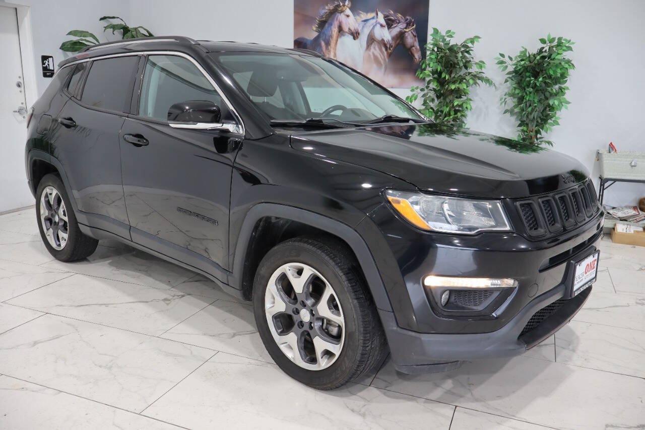 Used 2020 Jeep Compass Limited AWD/4WD image 1