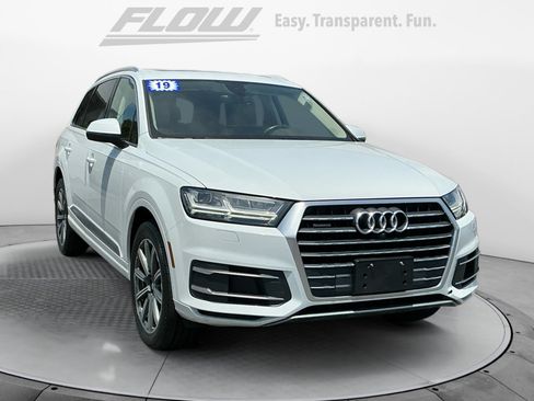 Used 2019 Audi Q7 2.0T Premium Plus w/ Premium Plus Package AWD/4WD image 1