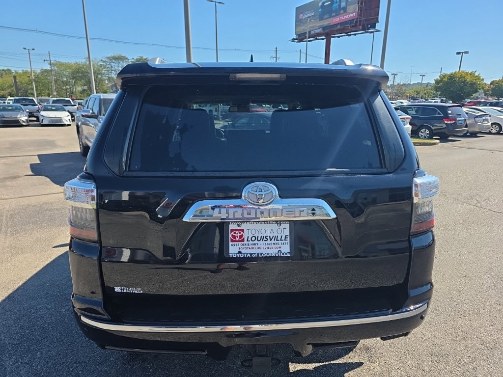 Used 2017 Toyota 4Runner Limited AWD/4WD image 6