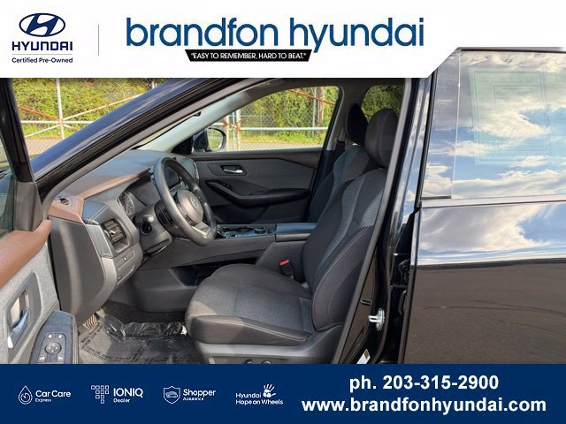 Used 2021 Nissan Rogue SV AWD/4WD image 21