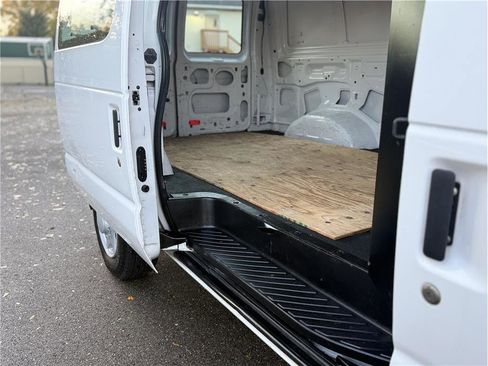 Used 2014 Ford E-150 and Econoline 150 Commercial w/ Commercial Cargo Van Package image 21