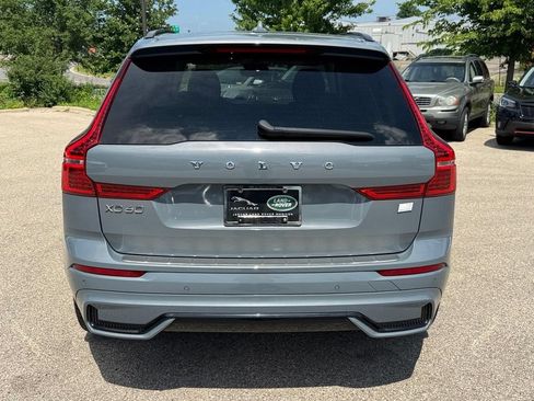 Used 2023 Volvo XC60 T8 Plus w/ Climate Package AWD/4WD image 3