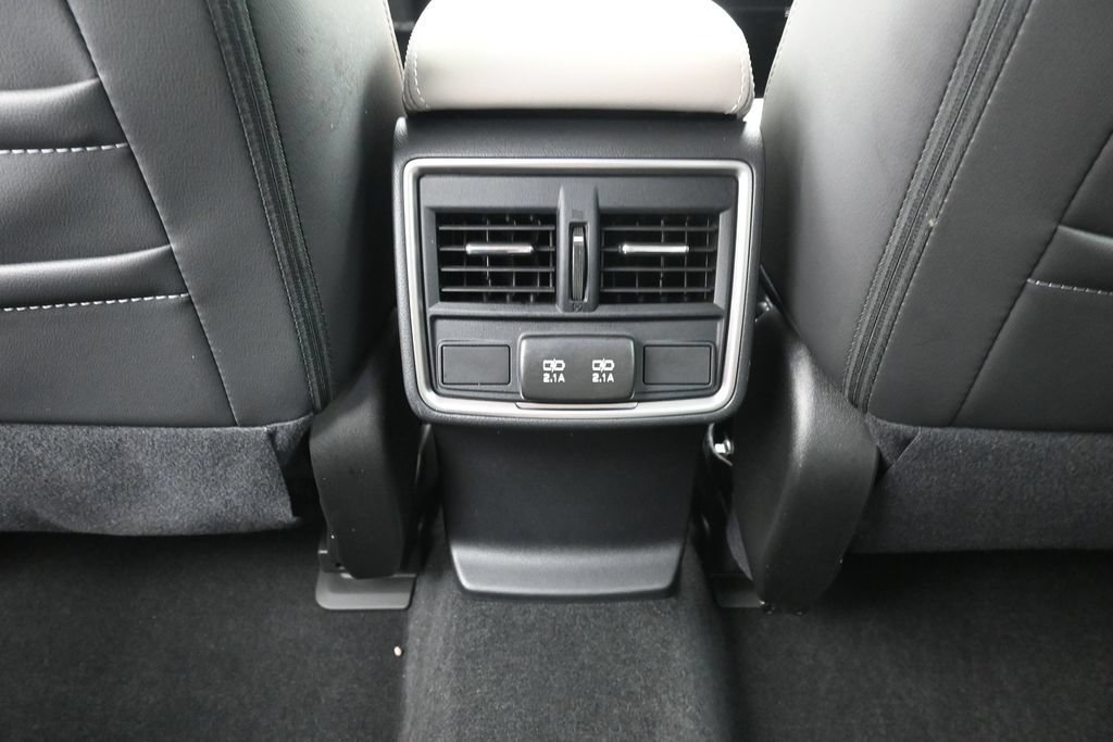 Used 2024 Subaru Forester Limited AWD/4WD image 23