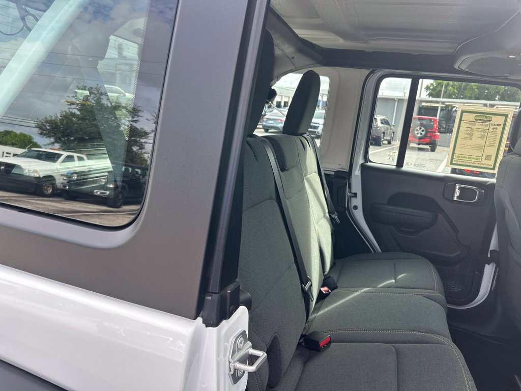 Used 2026 Jeep Wrangler Unlimited Sport AWD/4WD image 26