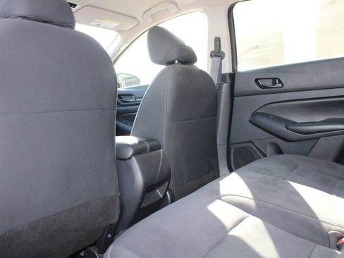 Used 2023 Nissan Altima 2.5 S FWD image 14