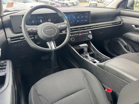 Used 2025 Hyundai Tucson SEL AWD/4WD image 15