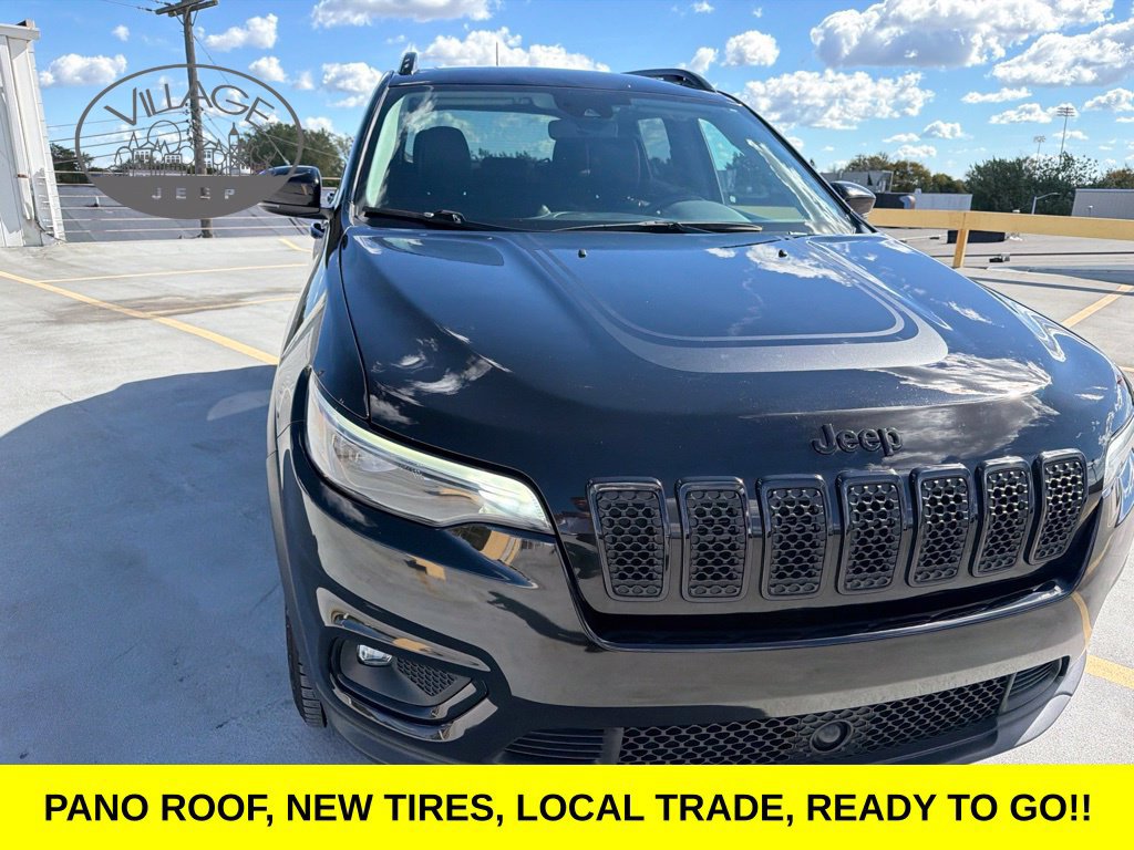 Used 2022 Jeep Cherokee Latitude w/ Sun & Sound Group AWD/4WD image 10