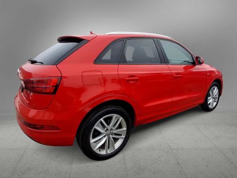 Used 2018 Audi Q3 2.0T Premium w/ Convenience Package image 8