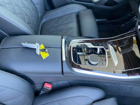 Certified 2026 BMW X5 sDrive40i w/ Climate Comfort Package image 34