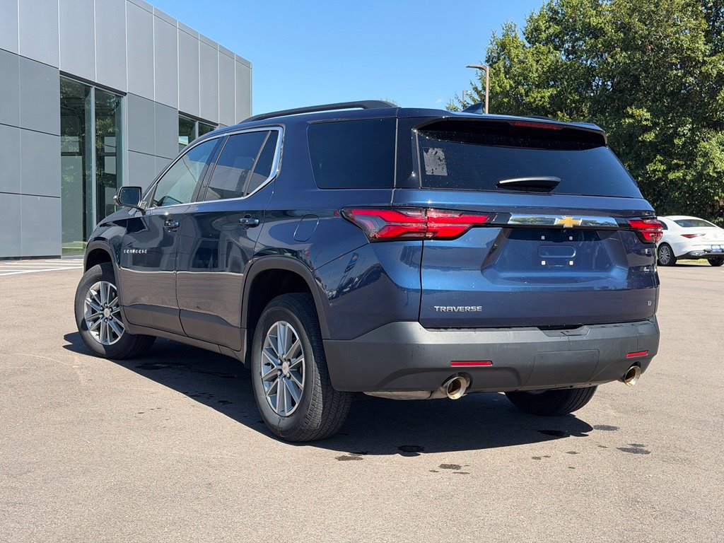 Used 2023 Chevrolet Traverse LT AWD/4WD image 4