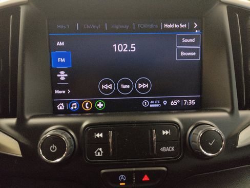 Used 2023 GMC Terrain SLT FWD image 25