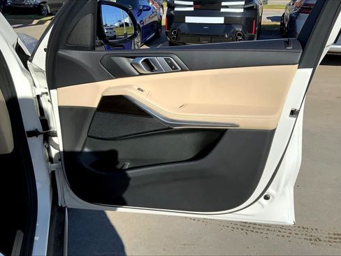 Used 2020 BMW X5 sDrive40i w/ Premium Package image 21