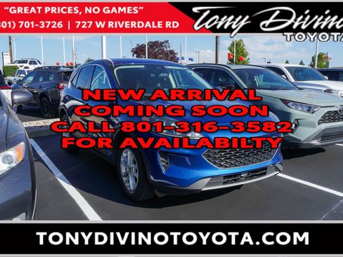 Used 2022 Ford Escape SE w/ Convenience Package AWD/4WD image 1