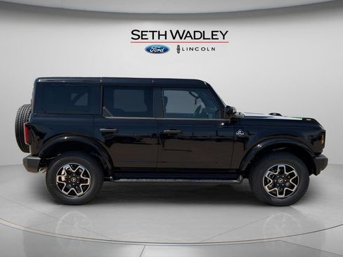 Used 2026 Ford Bronco Outer Banks AWD/4WD image 8