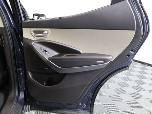 Used 2017 Hyundai Santa Fe Sport image 22