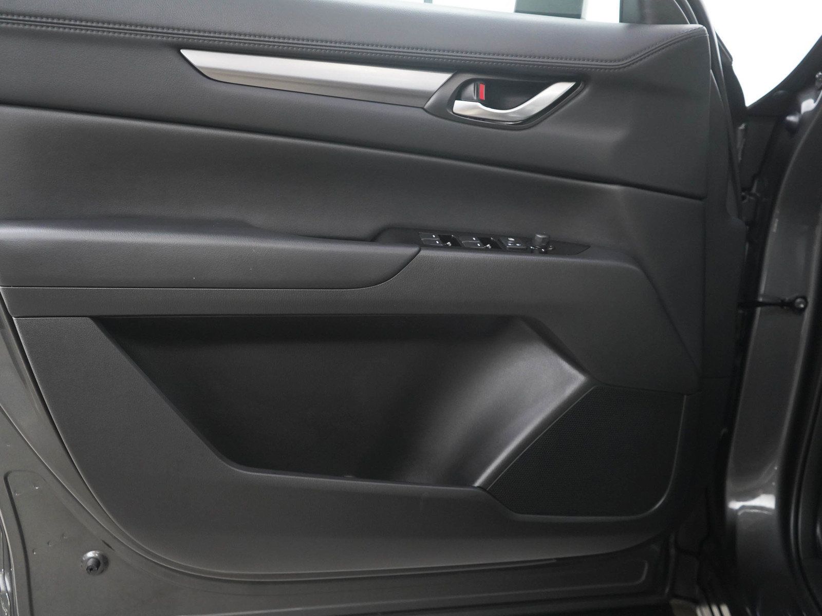 Used 2025 MAZDA CX-5 AWD 2.5 S w/ Preferred Package image 19