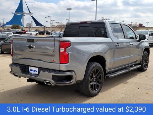 Used 2023 Chevrolet Silverado 1500 RST image 4