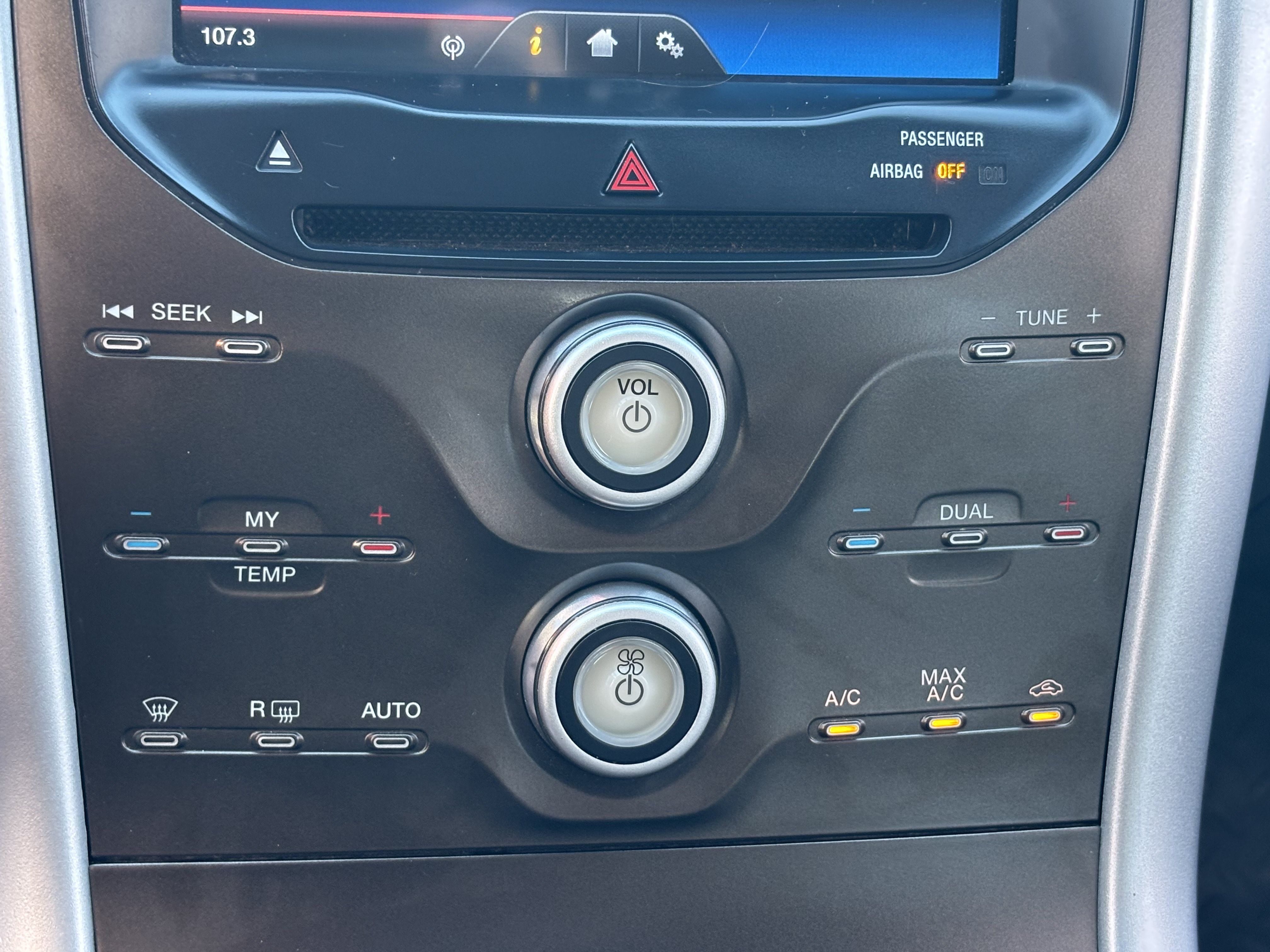 Used 2012 Ford Edge SEL FWD image 16