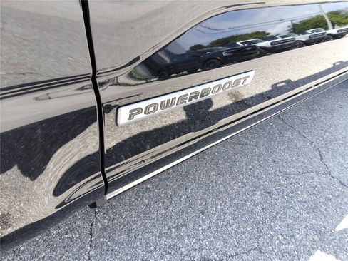 Used 2021 Ford F150 Lariat w/ Equipment Group 502A High AWD/4WD image 12