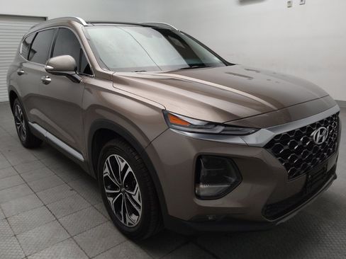 Used 2020 Hyundai Santa Fe SEL w/ Cargo Package FWD image 13