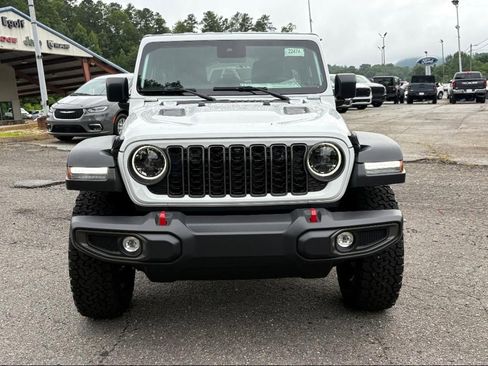 New 2025 Jeep Wrangler Unlimited Rubicon w/ Safety Group AWD/4WD image 2
