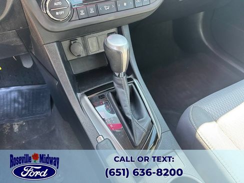 Used 2014 Toyota Corolla LE FWD image 15