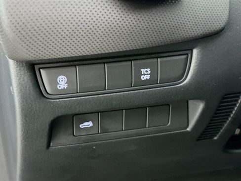 Used 2024 MAZDA CX-50 AWD 2.5 S w/ Preferred Package image 17