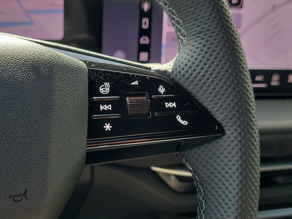 New 2026 Audi SQ5 Premium Plus AWD/4WD image 9