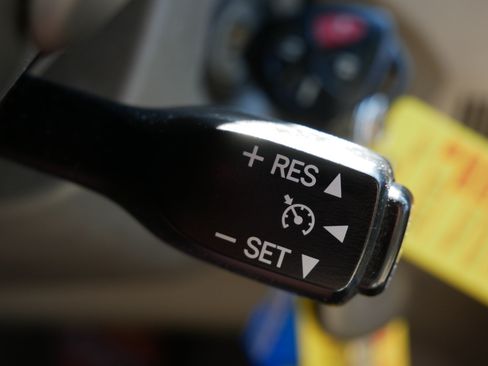 Used 2010 Toyota Corolla LE FWD image 31