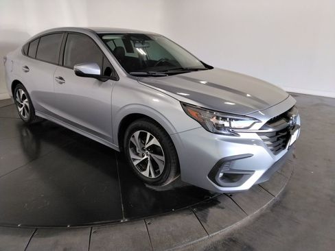 Used 2024 Subaru Legacy Premium image 4