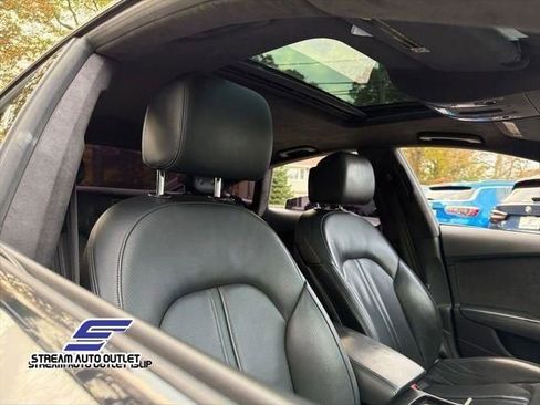 Used 2016 Audi RS 7 Prestige image 12