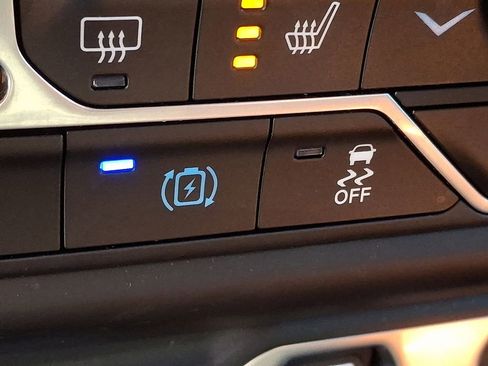 Used 2023 Jeep Wrangler Unlimited Sahara w/ Cold Weather Group image 27